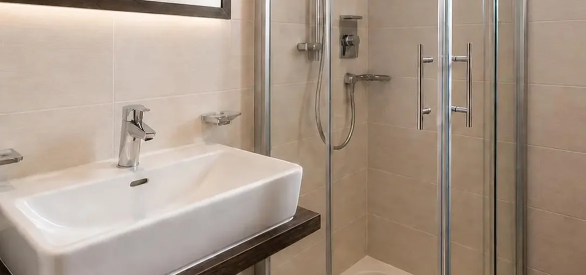 Apartment 4